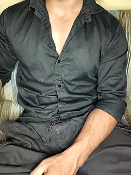 Snapshot of HARSHHU01 chatting on October 5, 2025, 4:42 pm HARSHHU01 online show from October 5, 2025, 4:42 pm