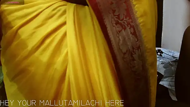 Snapshot of mallutamizhachi chatting on October 21, 2025, 1:38 am mallutamizhachi online show from October 21, 2025, 1:38 am