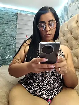 L ucero online show from February 2, 2026, 11:04 pm