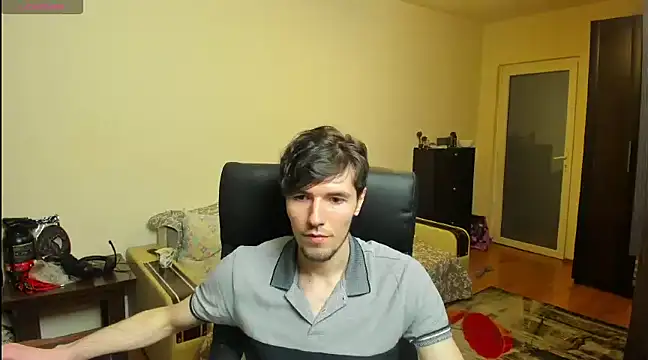 Snapshot of JustinPorno chatting on March 18, 2025, 7:12 am JustinPorno online show from March 18, 2025, 7:12 am