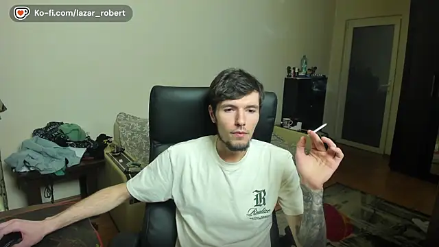 Snapshot of JustinPorno chatting on October 26, 2025, 1:22 pm JustinPorno online show from October 26, 2025, 1:22 pm