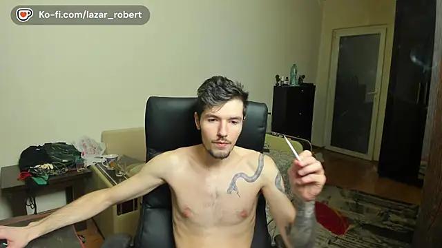 Snapshot of JustinPorno chatting on October 5, 2025, 7:15 pm JustinPorno online show from October 5, 2025, 7:15 pm