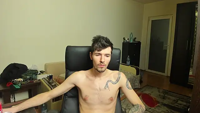 Snapshot of JustinPorno chatting on September 28, 2025, 8:05 pm JustinPorno online show from September 28, 2025, 8:05 pm