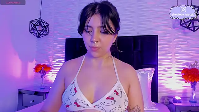 Snapshot of Melody_Black_ chatting on June 5, 2026, 8:03 pm Melody Black online show from June 5, 2026, 8:03 pm