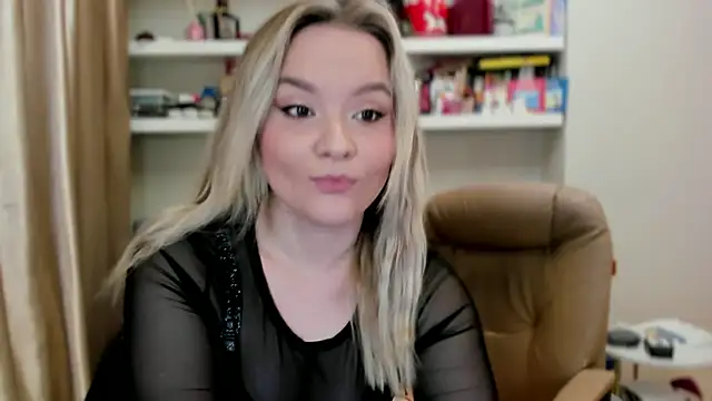 Kara Smith  online show from July 10, 2026, 11:49 pm