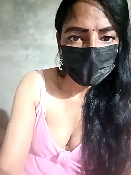 Snapshot of Shakira-Devi chatting on September 21, 2025, 6:24 pm Shakira-Devi online show from September 21, 2025, 6:24 pm