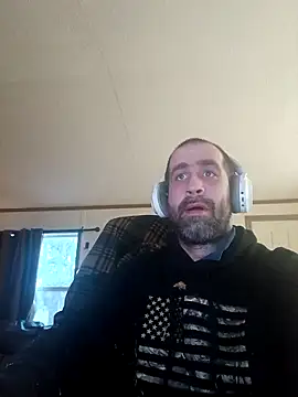 Snapshot of mayg chatting on January 15, 2026, 10:35 pm mayg online show from January 15, 2026, 10:35 pm