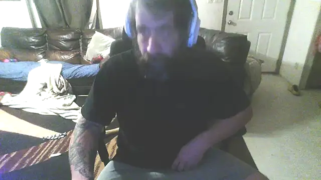 Snapshot of mayg chatting on December 21, 2025, 6:04 am mayg online show from December 21, 2025, 6:04 am