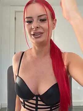 FariBanxOfficial online show from January 7, 2026, 2:33 pm