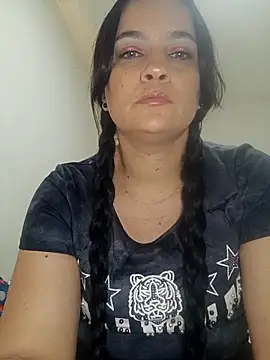 Snapshot of megan_milf79 chatting on April 27, 2026, 10:30 pm megan milf79 online show from April 27, 2026, 10:30 pm