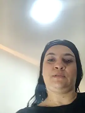 Snapshot of megan_milf79 chatting on May 31, 2026, 2:12 pm megan milf79 online show from May 31, 2026, 2:12 pm