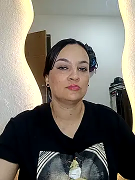 megan milf79 online show from March 19, 2026, 11:21 am