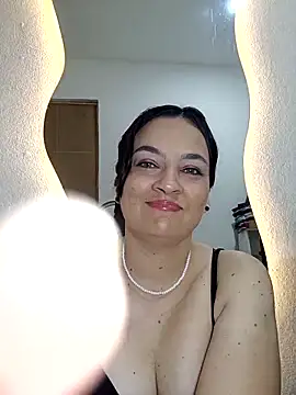 megan milf79 online show from March 21, 2026, 11:36 am