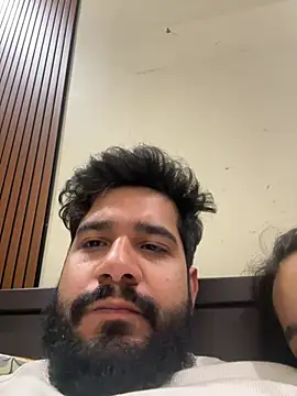 lustyindiancouple online show from March 9, 2025, 9:36 pm