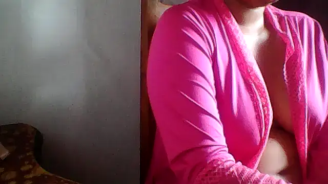 Sydneyputinha online show from December 2, 2025, 7:26 pm