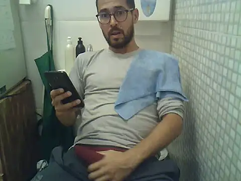 pdasgyn online show from March 3, 2026, 5:09 pm