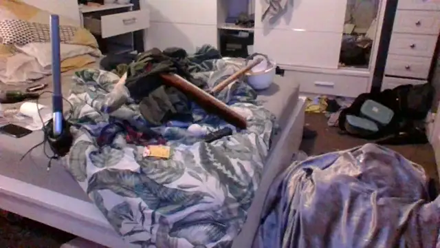 Snapshot of Nick-Ox chatting on April 9, 2026, 11:11 pm Nick-Ox online show from April 9, 2026, 11:11 pm