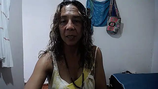 Snapshot of Lady_Lolla11 chatting on August 9, 2026, 7:20 pm Lady Lolla11 online show from August 9, 2026, 7:20 pm