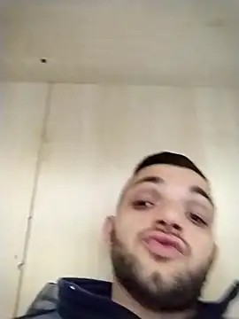 Francescodicristina44 online show from April 18, 2026, 9:26 pm