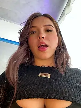 Snapshot of LunaCandy_ chatting on January 13, 2026, 6:45 pm LunaCandy online show from January 13, 2026, 6:45 pm