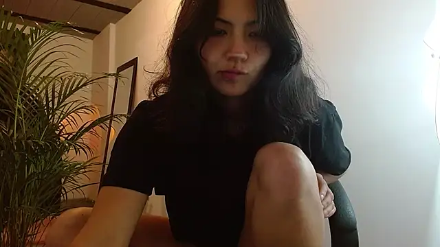 Snapshot of Asaray_T chatting on July 25, 2026, 2:41 am Asaray T online show from July 25, 2026, 2:41 am