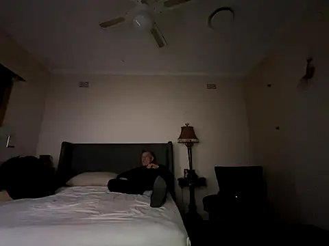 twink69Finger online show from November 7, 2025, 1:26 pm