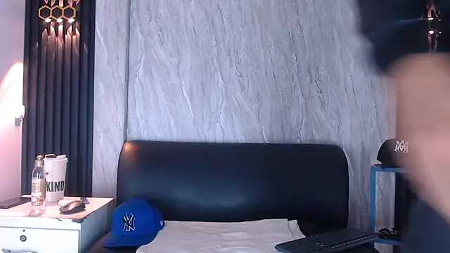 Snapshot of Gregory_Sforza chatting on October 10, 2025, 12:28 pm Gregory Sforza online show from October 10, 2025, 12:28 pm