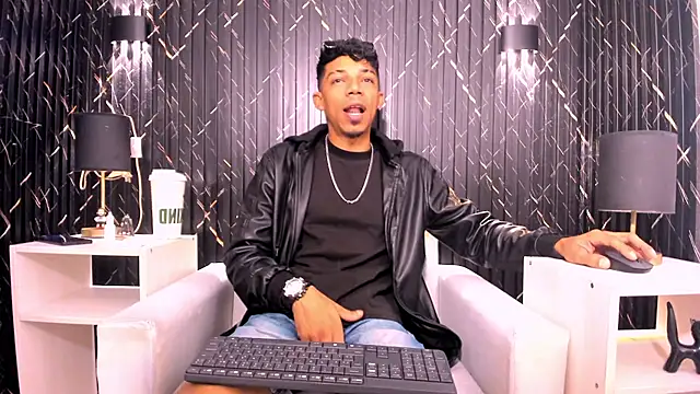 Snapshot of Gregory_Sforza chatting on October 18, 2025, 12:18 pm Gregory Sforza online show from October 18, 2025, 12:18 pm