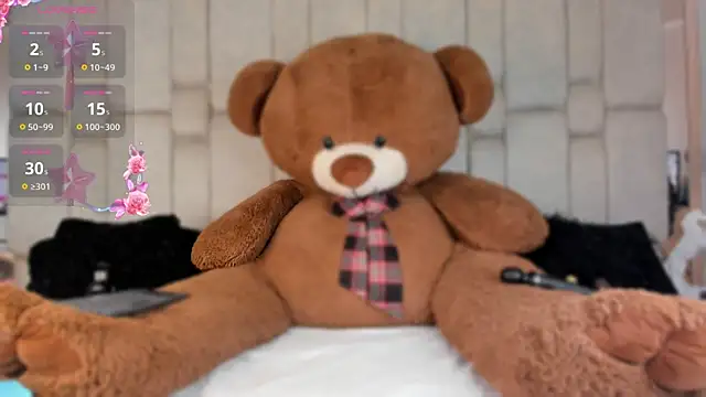 Snapshot of Daia_Ortiz chatting on November 24, 2025, 8:09 pm Daia Ortiz online show from November 24, 2025, 8:09 pm