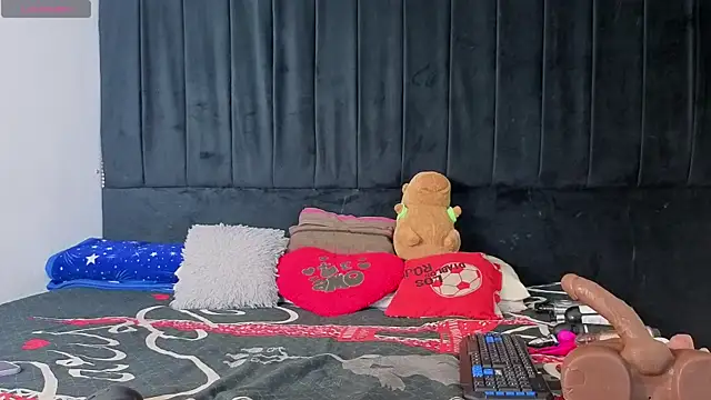 Snapshot of megan_stathann chatting on December 4, 2025, 9:14 pm megan stathann online show from December 4, 2025, 9:14 pm