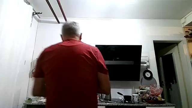 Snapshot of Berg_Boy chatting on April 7, 2026, 3:52 am Berg Boy online show from April 7, 2026, 3:52 am
