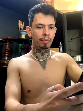 Snapshot of craxybaby chatting on November 11, 2025, 1:17 pm craxybaby online show from November 11, 2025, 1:17 pm