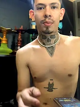 Snapshot of craxybaby chatting on November 12, 2025, 12:20 pm craxybaby online show from November 12, 2025, 12:20 pm