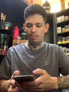 Snapshot of craxybaby chatting on October 24, 2025, 2:49 pm craxybaby online show from October 24, 2025, 2:49 pm