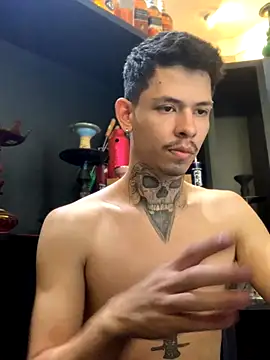 Snapshot of craxybaby chatting on November 21, 2025, 1:21 pm craxybaby online show from November 21, 2025, 1:21 pm