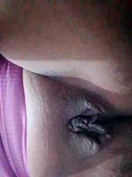 Khemerry online show from November 25, 2025, 2:17 pm