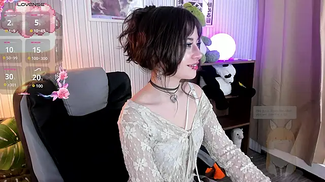 Miyuki wolf online show from October 28, 2025, 8:41 pm