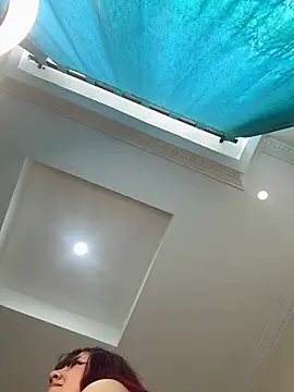 Ivelleee  online show from January 17, 2026, 4:54 pm