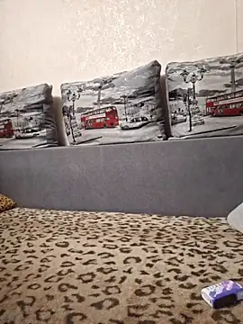 Snapshot of my_Kazka chatting on November 11, 2025, 4:13 pm my Kazka online show from November 11, 2025, 4:13 pm