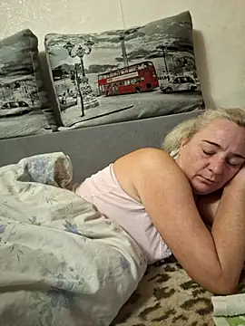 Snapshot of my_Kazka chatting on November 8, 2025, 8:34 pm my Kazka online show from November 8, 2025, 8:34 pm