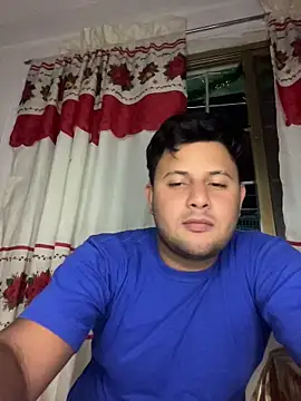 Snapshot of Mr_brian03 chatting on June 30, 2026, 5:18 am Mr brian03 online show from June 30, 2026, 5:18 am