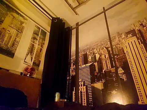 Snapshot of LKC94 chatting on September 10, 2025, 11:59 pm LKC94 online show from September 10, 2025, 11:59 pm