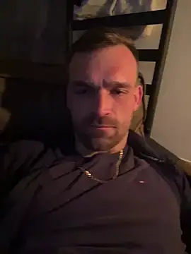 Snapshot of LKC94 chatting on March 23, 2025, 12:36 am LKC94 online show from March 23, 2025, 12:36 am