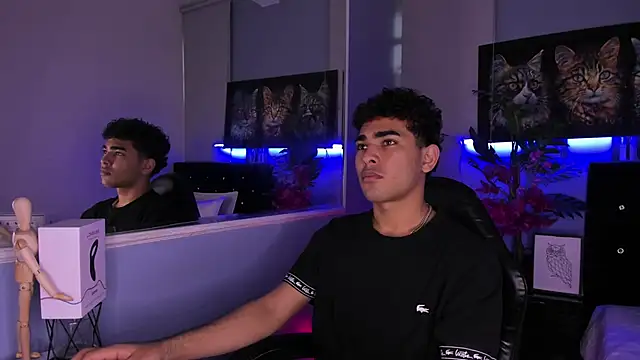 Snapshot of LucasCarterr_ chatting on November 15, 2025, 10:03 pm LucasCarterr online show from November 15, 2025, 10:03 pm