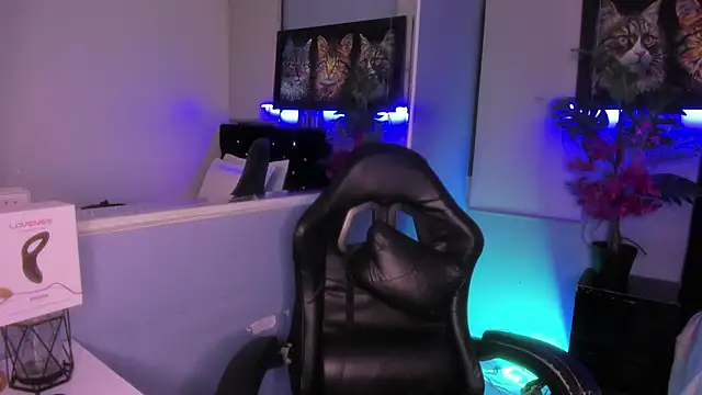 Snapshot of LucasCarterr_ chatting on November 13, 2025, 3:43 am LucasCarterr online show from November 13, 2025, 3:43 am