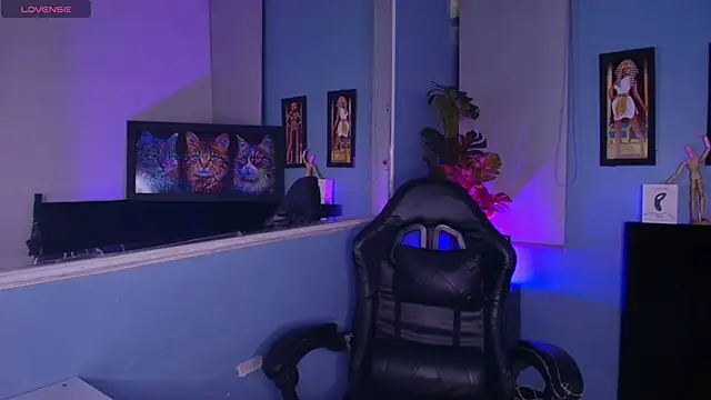 Snapshot of LucasCarterr_ chatting on November 4, 2025, 3:54 am LucasCarterr online show from November 4, 2025, 3:54 am