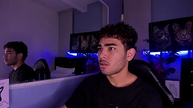 Snapshot of LucasCarterr_ chatting on November 30, 2025, 3:51 am LucasCarterr online show from November 30, 2025, 3:51 am