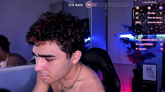 Snapshot of LucasCarterr_ chatting on December 13, 2025, 8:04 pm LucasCarterr online show from December 13, 2025, 8:04 pm