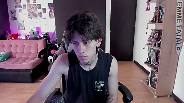 xIce Boy online show from June 3, 2026, 1:34 pm