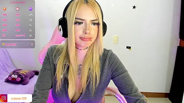 Emma cute11 online show from April 1, 2026, 9:34 pm